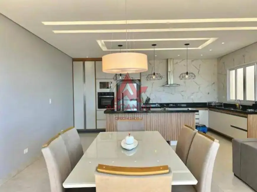 Cobertura com 3 quartos à venda, 150m2 em Ubatuba - SP - imagem 8 Foto 8 de Cobertura com 3 quartos à venda, 150m2 em Ubatuba - SP