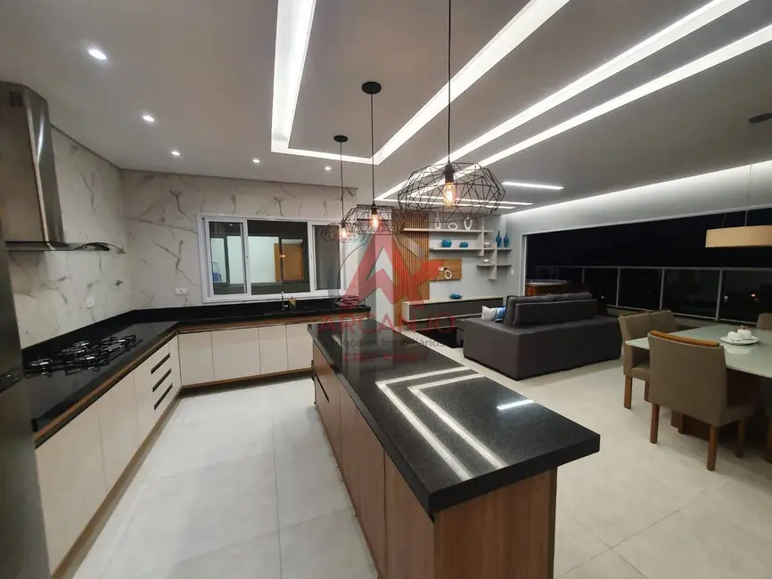 Cobertura com 3 quartos à venda, 150m2 em Ubatuba - SP - imagem 7 Foto 7 de Cobertura com 3 quartos à venda, 150m2 em Ubatuba - SP