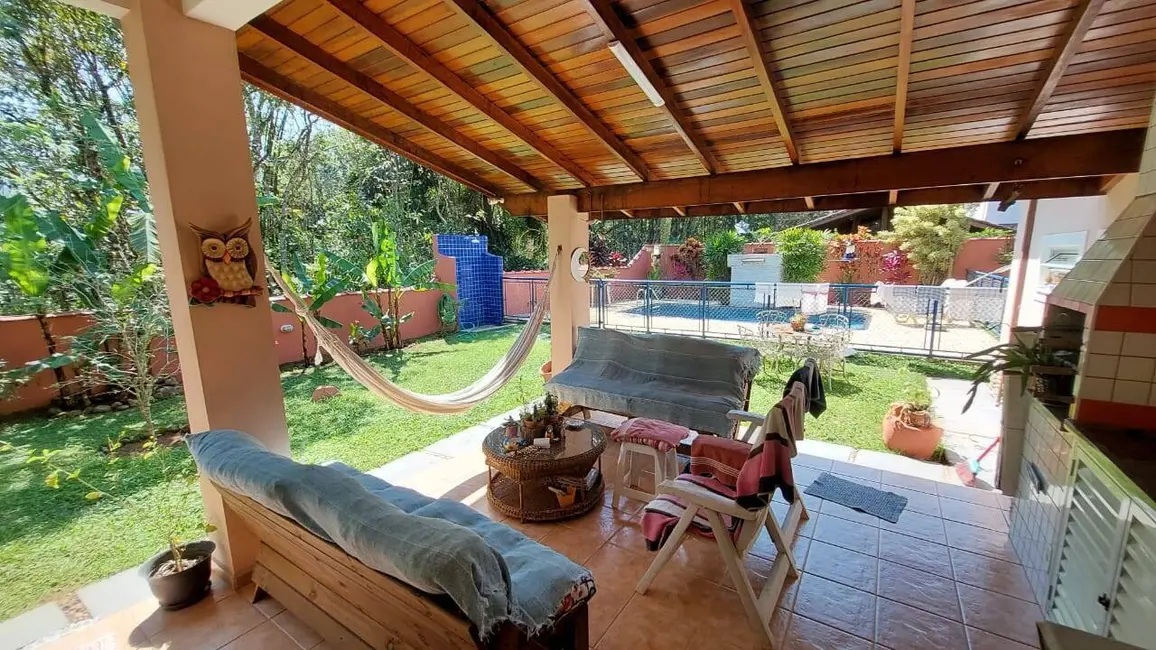 Foto 6 de Casa de Condomínio com 3 quartos à venda, 148m2 em Ubatuba - SP