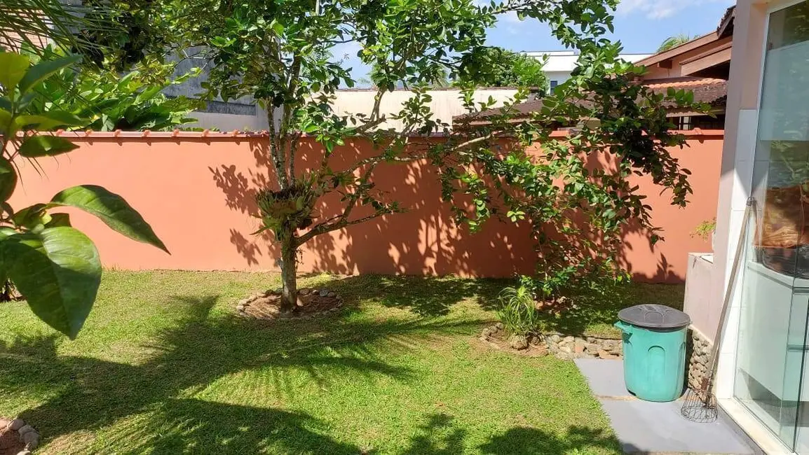 Foto 9 de Casa de Condomínio com 3 quartos à venda, 148m2 em Ubatuba - SP