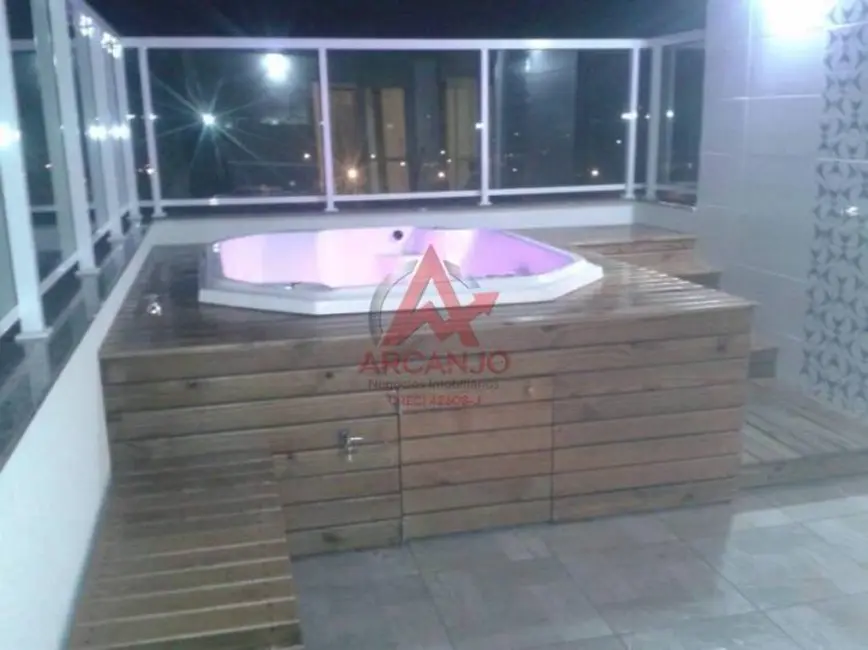 Foto 8 de Cobertura com 2 quartos à venda, 120m2 em Ubatuba - SP