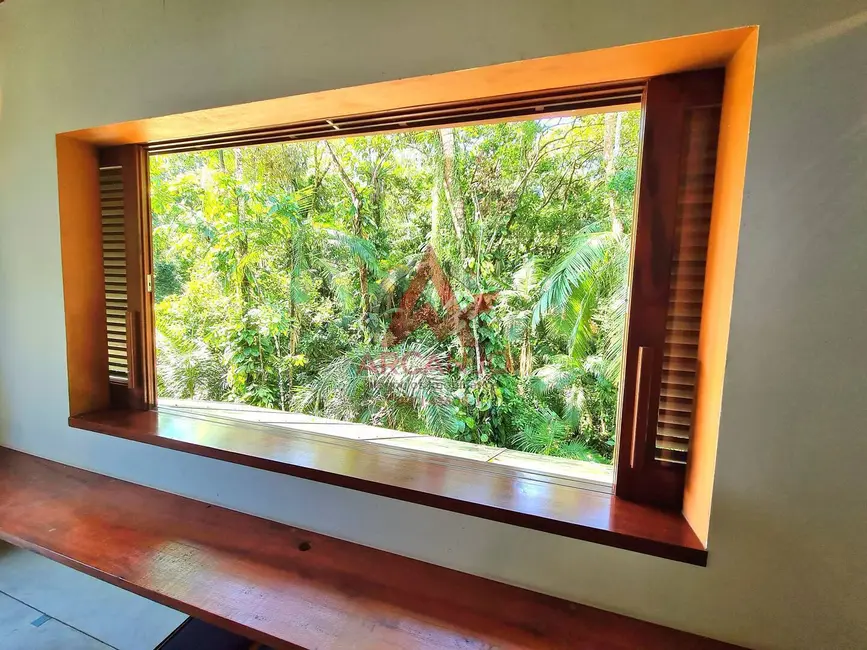 Foto 5 de Casa de Condomínio com 3 quartos à venda, 189m2 em Ubatuba - SP