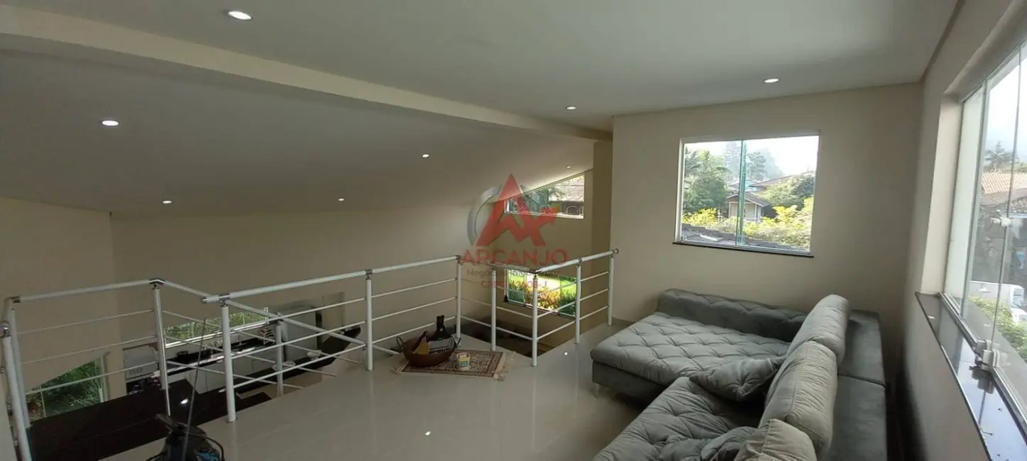 Foto 9 de Casa com 3 quartos à venda, 110m2 em Ubatuba - SP