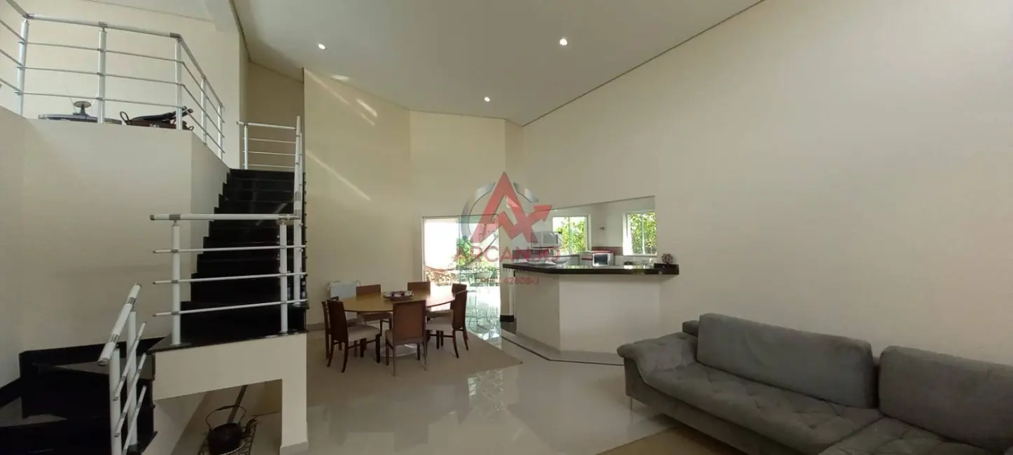 Foto 3 de Casa com 3 quartos à venda, 110m2 em Ubatuba - SP