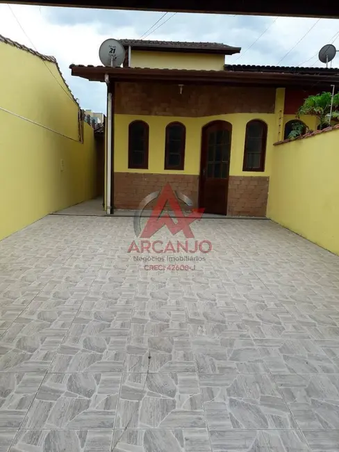 Sobrado com 3 quartos à venda, 90m2 em Ubatuba - SP - imagem 1 Foto 1 de Sobrado com 3 quartos à venda, 90m2 em Ubatuba - SP