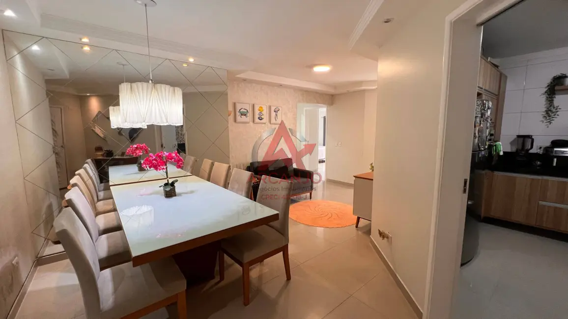 Apartamento com 3 quartos à venda, 133m2 em Ubatuba - SP - imagem 4 Foto 4 de Apartamento com 3 quartos à venda, 133m2 em Ubatuba - SP