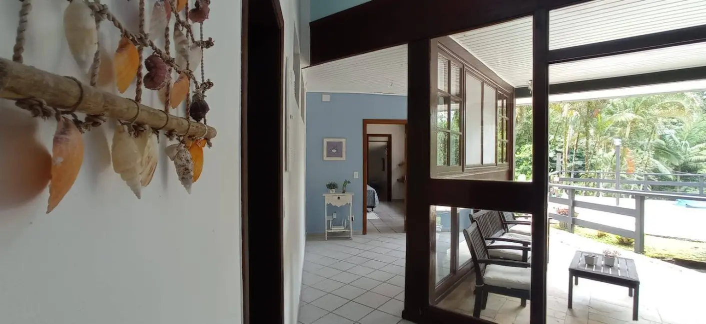 Foto 7 de Casa com 5 quartos à venda, 471m2 em Ubatuba - SP