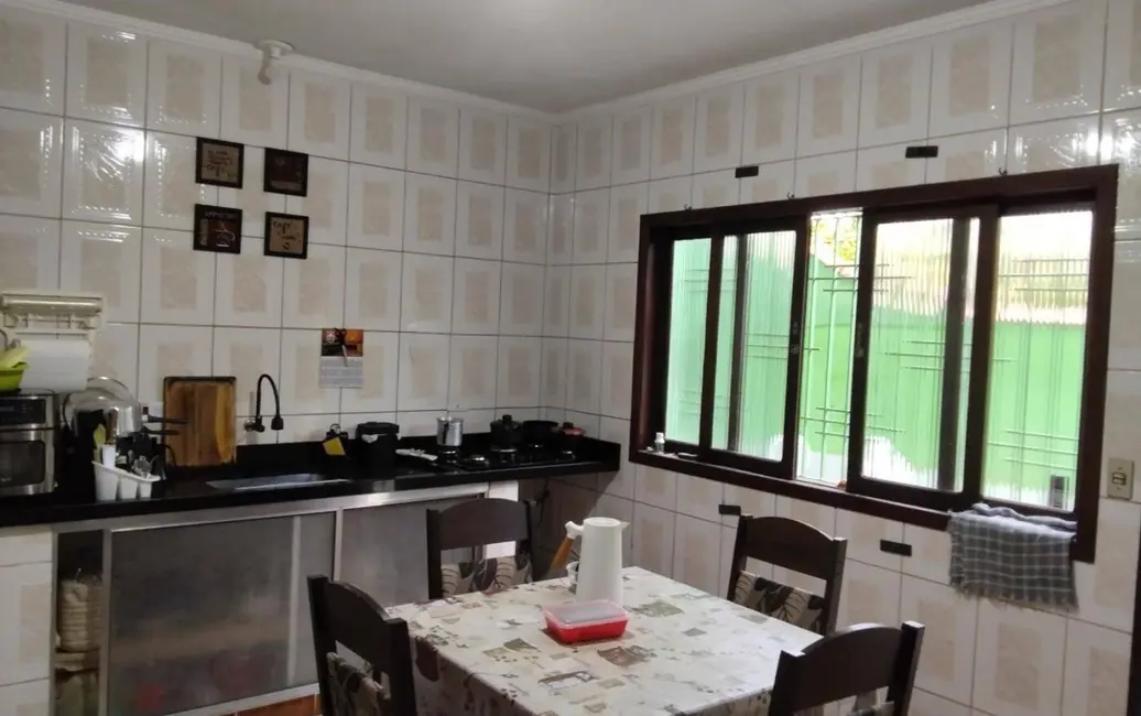 Foto 5 de Casa com 3 quartos à venda, 220m2 em Ubatuba - SP