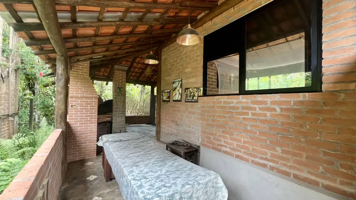 Foto 6 de Casa com 2 quartos à venda, 200m2 em Ubatuba - SP