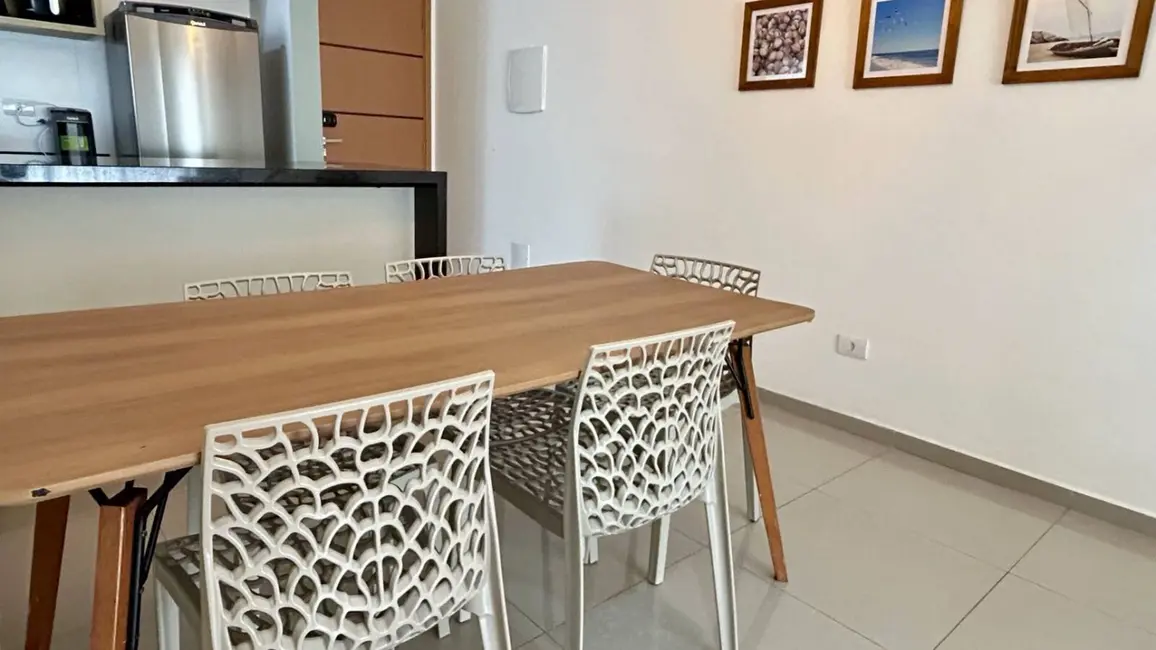 Foto 2 de Apartamento com 2 quartos à venda, 75m2 em Centro, Ubatuba - SP