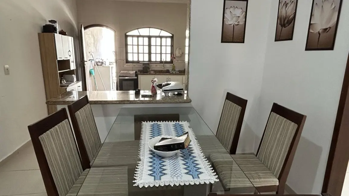 Foto 6 de Casa com 3 quartos à venda, 210m2 em Silop, Ubatuba - SP