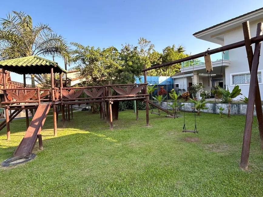 Foto 5 de Casa com 3 quartos à venda, 360m2 em Ubatuba - SP