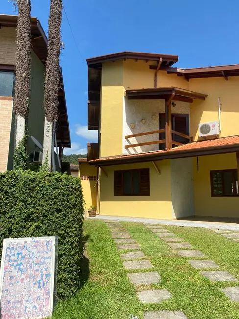 Foto 4 de Casa com 3 quartos à venda, 360m2 em Ubatuba - SP