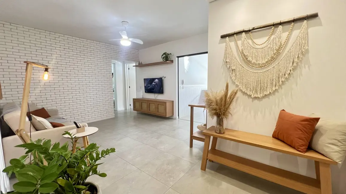 Foto 7 de Apartamento com 2 quartos à venda, 72m2 em Ubatuba - SP