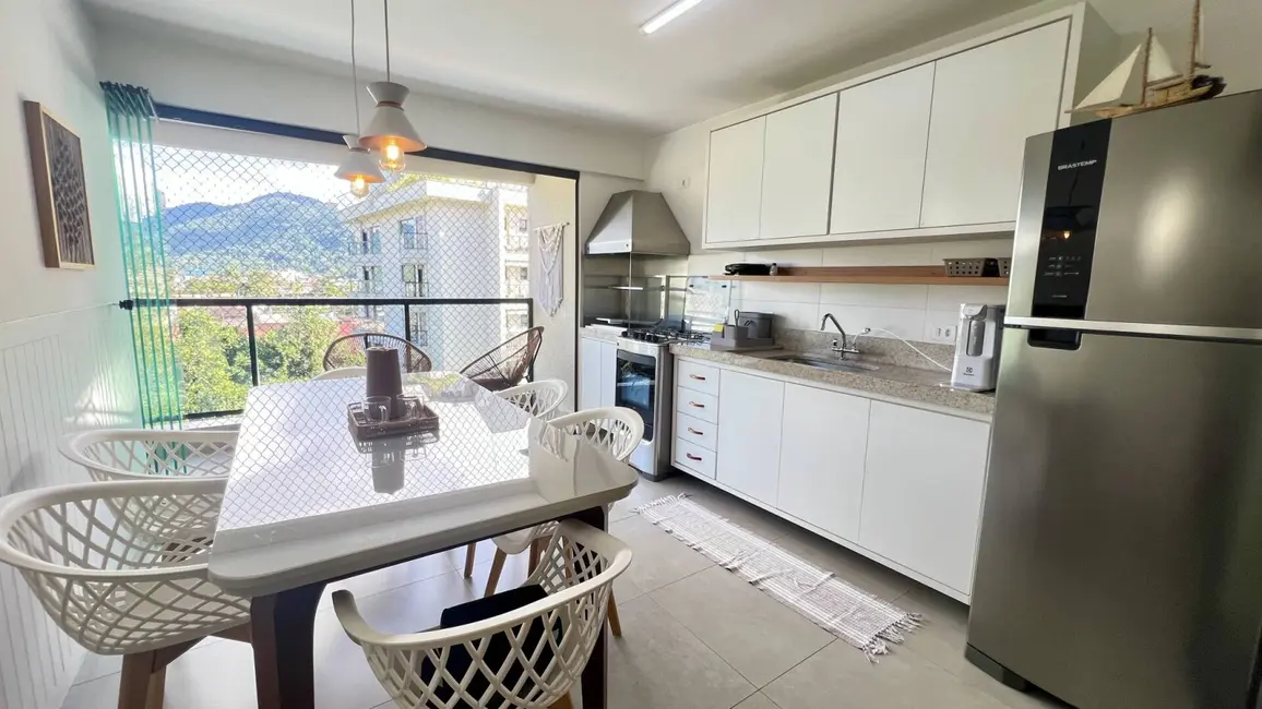 Foto 3 de Apartamento com 2 quartos à venda, 72m2 em Ubatuba - SP
