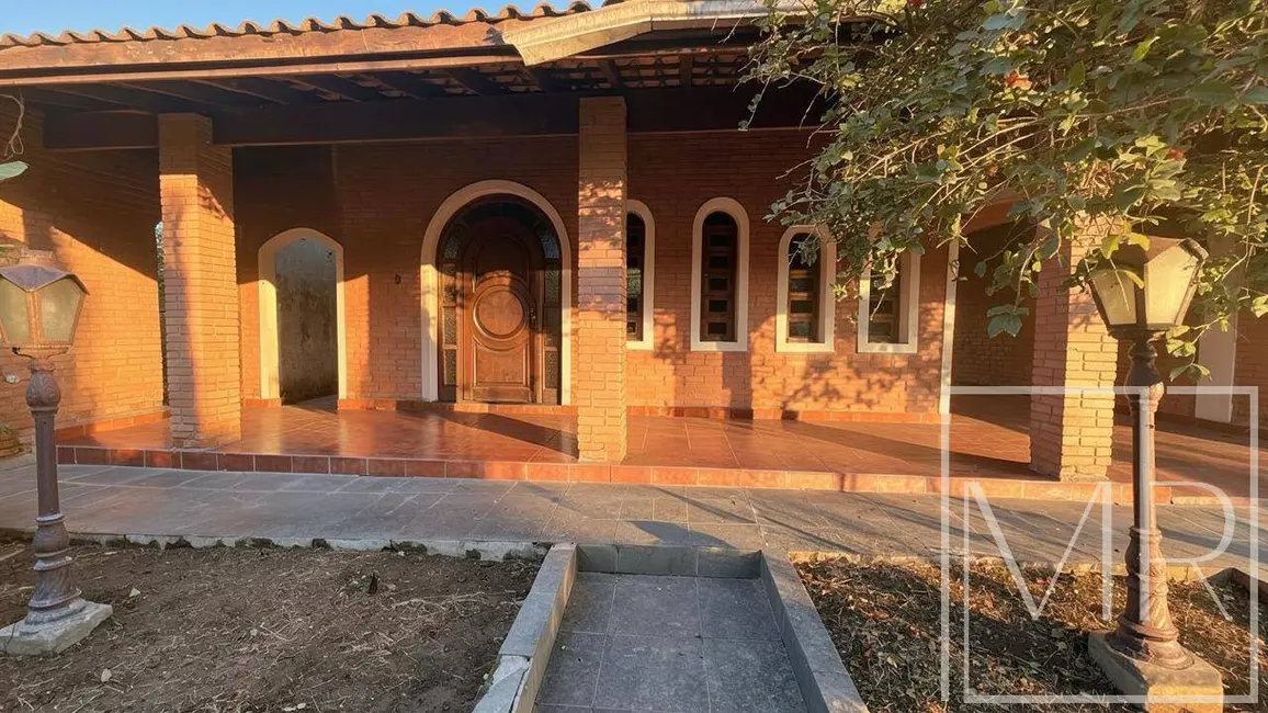 Foto 4 de Casa com 4 quartos à venda e para alugar, 330m2 em Ubatuba - SP