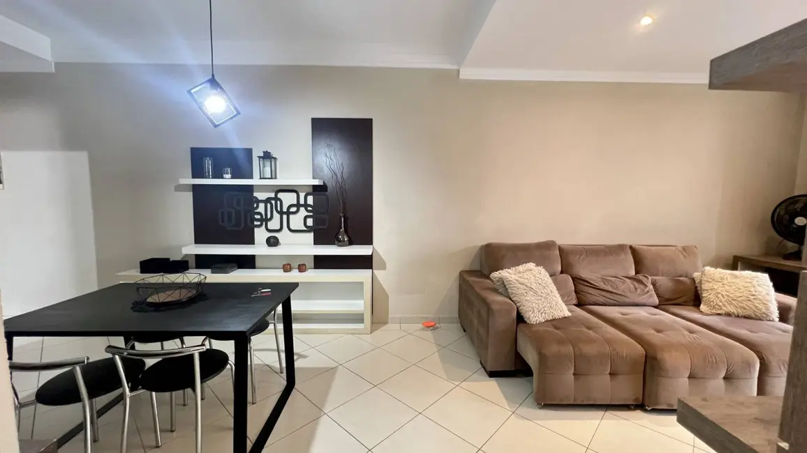 Foto 3 de Apartamento com 2 quartos à venda, 74m2 em Ubatuba - SP