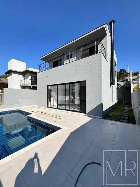 Foto 2 de Casa com 3 quartos à venda, 360m2 em Rio Abaixo, Atibaia - SP