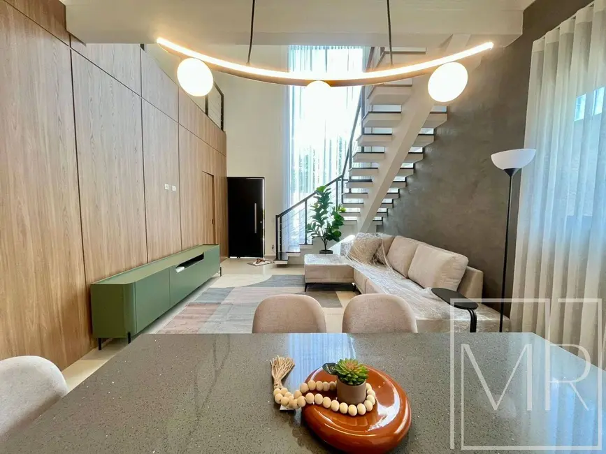 Foto 5 de Casa com 3 quartos à venda, 300m2 em Atibaia - SP