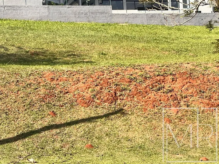 Foto 1 de Terreno / Lote à venda, 800m2 em Condomínio Porto Atibaia, Atibaia - SP