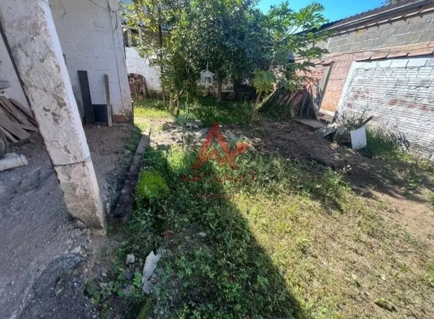 Foto 6 de Casa com 2 quartos à venda, 120m2 em Ubatuba - SP
