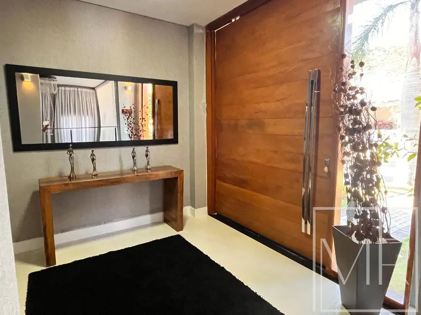 Foto 3 de Casa com 5 quartos à venda, 1000m2 em Condomínio Porto Atibaia, Atibaia - SP