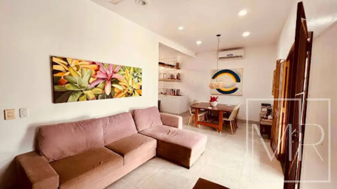 Foto 6 de Casa com 3 quartos à venda, 360m2 em Ubatuba - SP