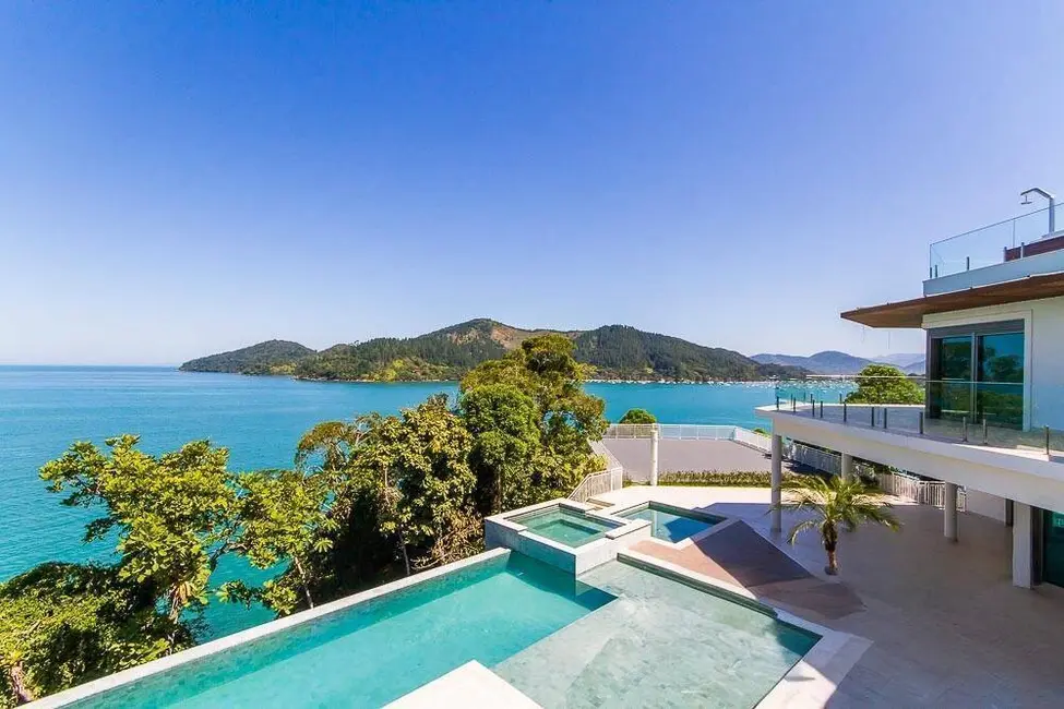 Foto 5 de Casa com 10 quartos à venda, 2205m2 em Ubatuba - SP