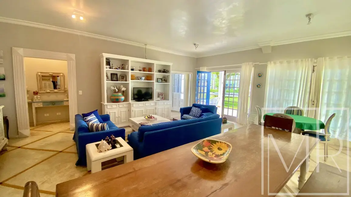 Foto 4 de Casa com 8 quartos à venda, 800m2 em Ubatuba - SP