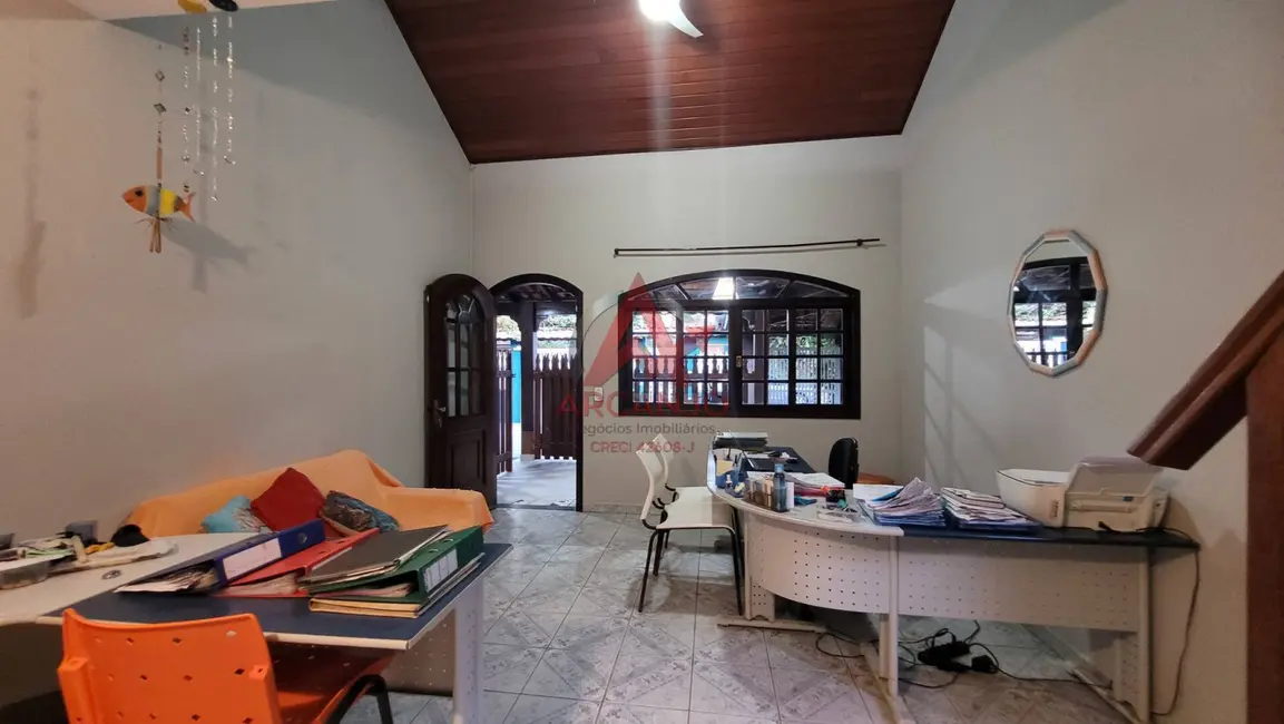Foto 9 de Casa com 6 quartos à venda, 440m2 em Ubatuba - SP