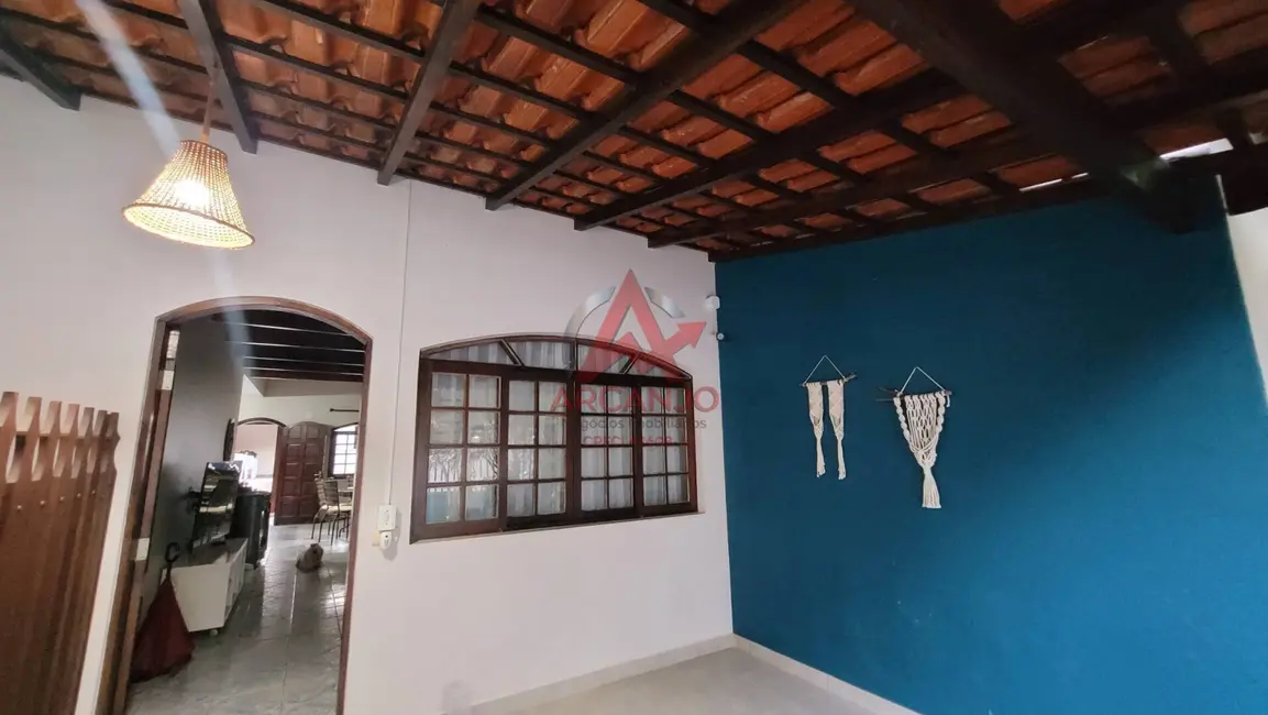 Foto 3 de Casa com 6 quartos à venda, 440m2 em Ubatuba - SP