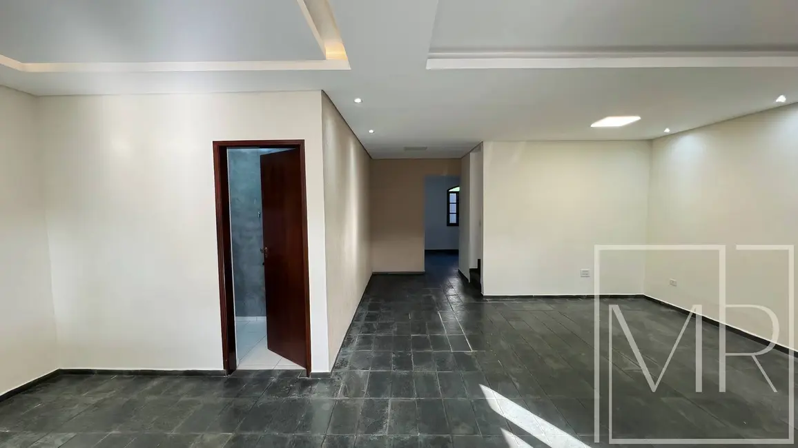 Casa com 4 quartos à venda, 300m2 em Ubatuba - SP - imagem 5 Foto 5 de Casa com 4 quartos à venda, 300m2 em Ubatuba - SP