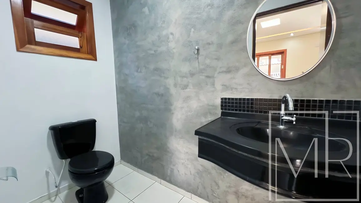 Casa com 4 quartos à venda, 300m2 em Ubatuba - SP - imagem 6 Foto 6 de Casa com 4 quartos à venda, 300m2 em Ubatuba - SP