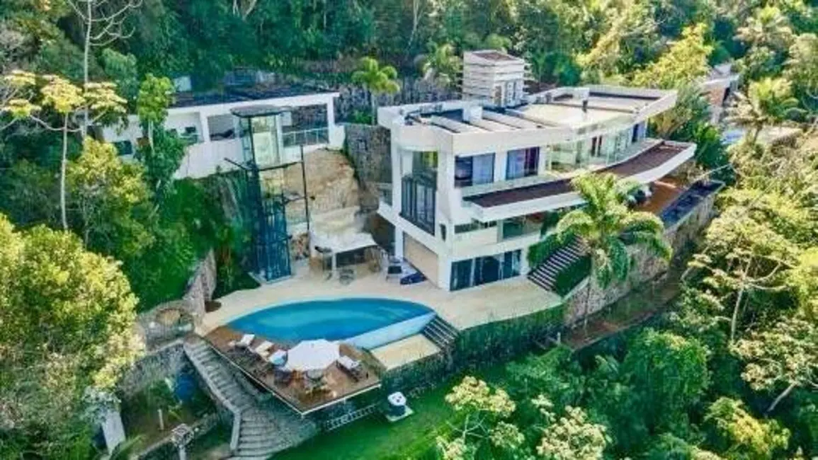 Foto 1 de Casa com 6 quartos à venda, 5000m2 em Ubatuba - SP
