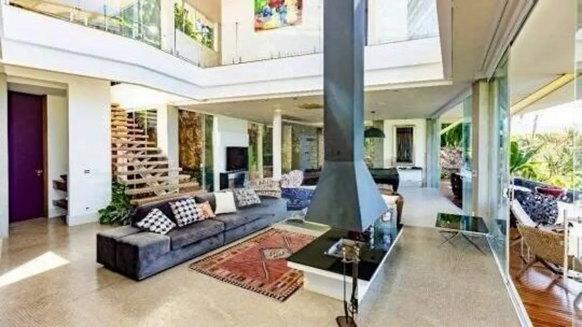 Foto 5 de Casa com 6 quartos à venda, 5000m2 em Ubatuba - SP
