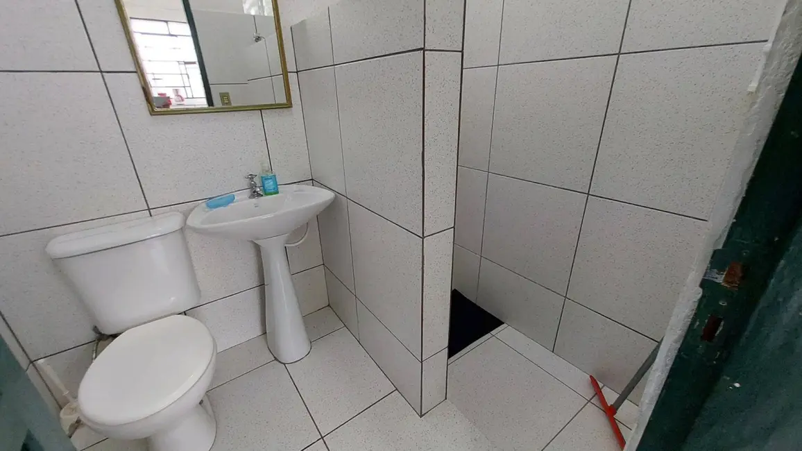 Foto 8 de Casa com 4 quartos à venda, 215m2 em Ubatuba - SP