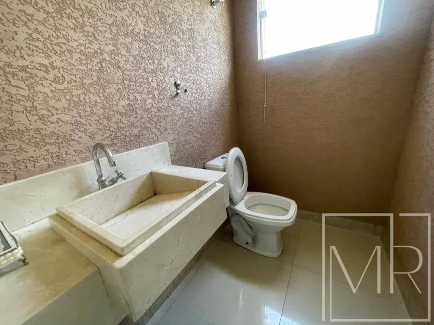 Casa com 4 quartos à venda, 600m2 em Atibaia - SP - imagem 3 Foto 3 de Casa com 4 quartos à venda, 600m2 em Atibaia - SP