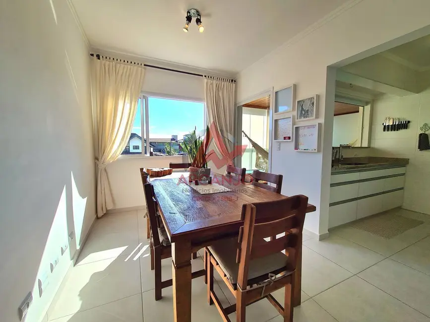 Foto 8 de Apartamento com 3 quartos à venda, 101m2 em Ubatuba - SP