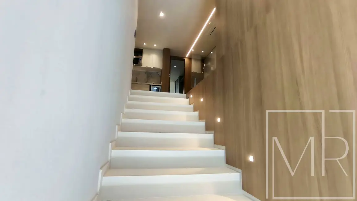 Casa com 6 quartos à venda, 448m2 em Riviera de São Lourenço, Bertioga - SP - imagem 6 Foto 6 de Casa com 6 quartos à venda, 448m2 em Riviera de São Lourenço, Bertioga - SP