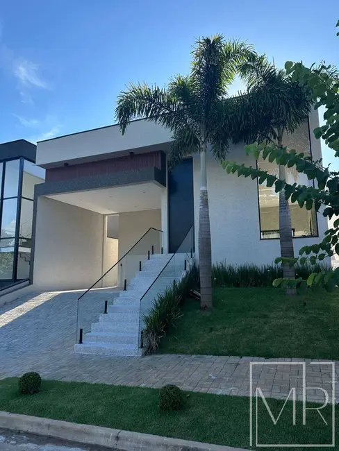 Casa com 3 quartos à venda, 360m2 em Atibaia - SP - imagem 1 Foto 1 de Casa com 3 quartos à venda, 360m2 em Atibaia - SP