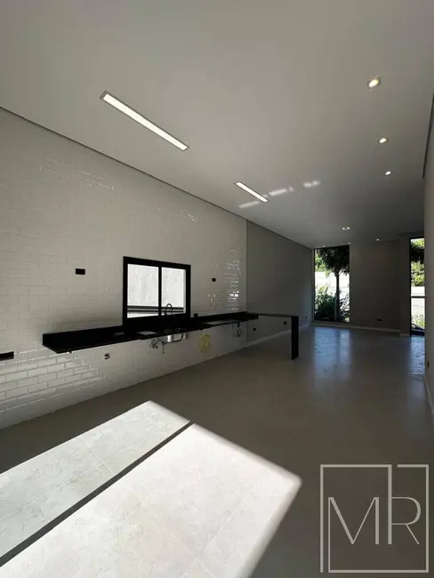 Casa com 3 quartos à venda, 360m2 em Atibaia - SP - imagem 9 Foto 9 de Casa com 3 quartos à venda, 360m2 em Atibaia - SP
