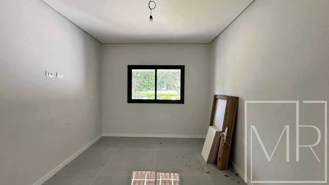 Casa com 3 quartos à venda, 142m2 em Atibaia - SP - imagem 4 Foto 4 de Casa com 3 quartos à venda, 142m2 em Atibaia - SP