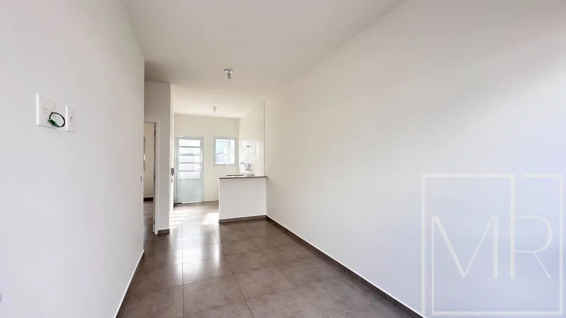 Foto 2 de Casa de Condomínio com 2 quartos à venda, 100m2 em Loteamento Jardim Morumbi, Atibaia - SP