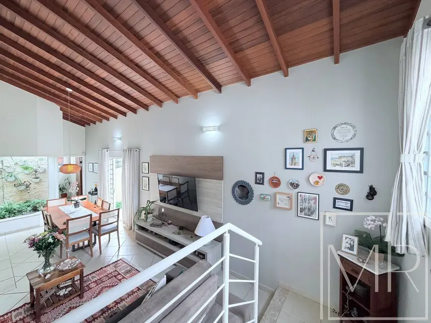 Foto 8 de Casa com 3 quartos à venda, 400m2 em Jardim dos Pinheiros, Atibaia - SP