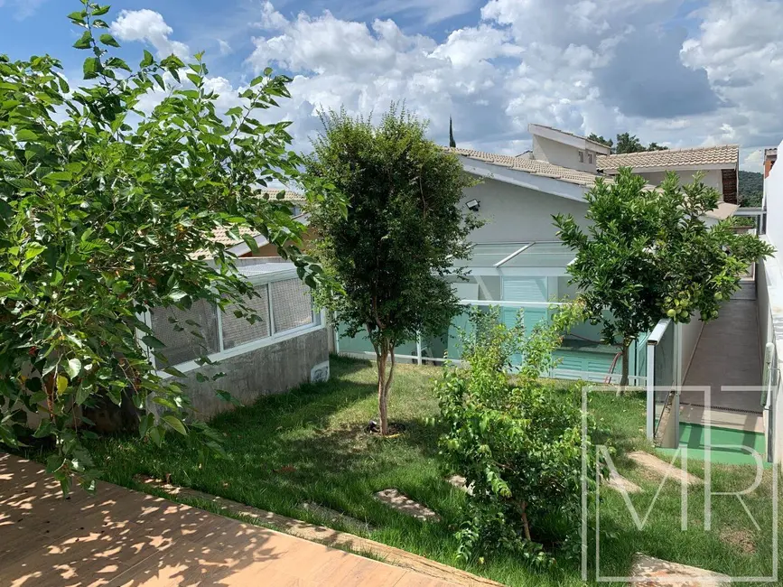 Foto 1 de Casa com 3 quartos à venda, 240m2 em Jardim dos Pinheiros, Atibaia - SP