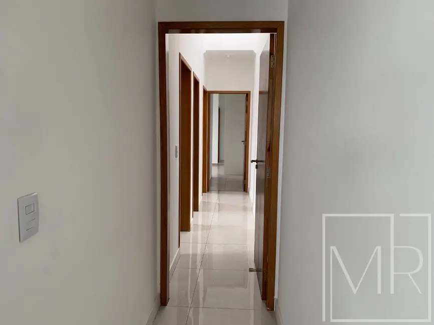 Foto 5 de Casa com 3 quartos à venda, 240m2 em Jardim dos Pinheiros, Atibaia - SP