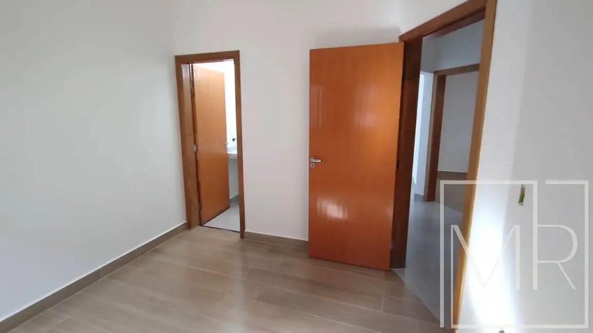 Casa com 3 quartos à venda, 176m2 em Nova Cerejeira, Atibaia - SP - imagem 6 Foto 6 de Casa com 3 quartos à venda, 176m2 em Nova Cerejeira, Atibaia - SP