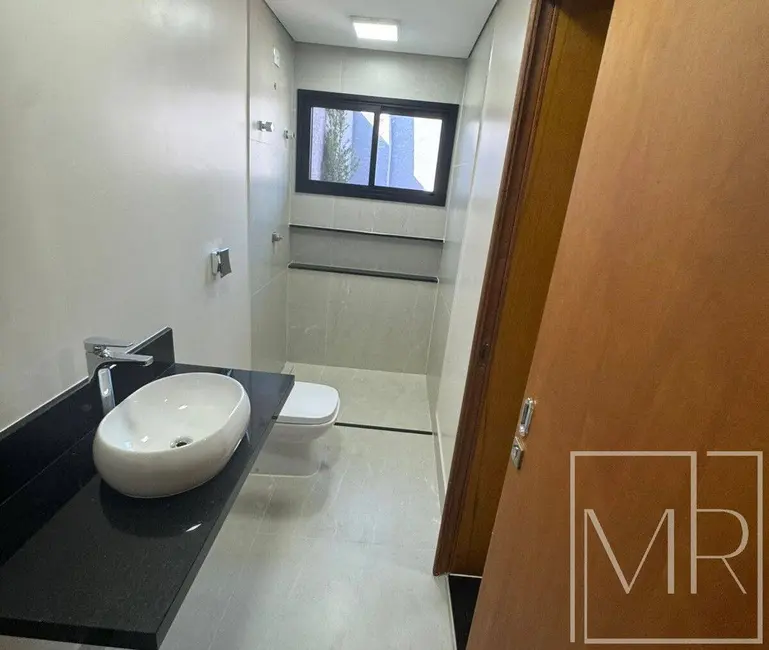 Casa com 4 quartos à venda, 400m2 em Jardim dos Pinheiros, Atibaia - SP - imagem 4 Foto 4 de Casa com 4 quartos à venda, 400m2 em Jardim dos Pinheiros, Atibaia - SP
