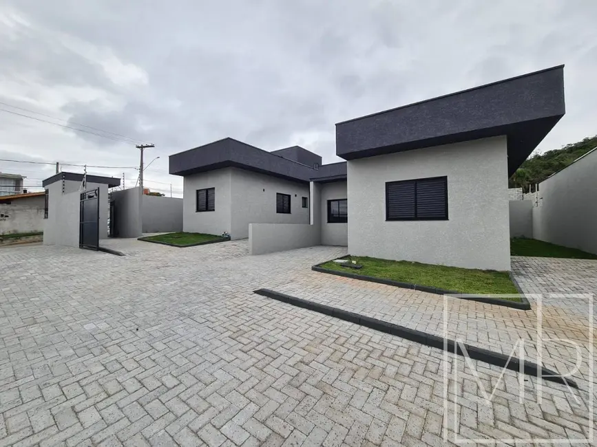 Casa com 3 quartos à venda, 162m2 em Jardim Paraíso da Usina, Atibaia - SP - imagem 3 Foto 3 de Casa com 3 quartos à venda, 162m2 em Jardim Paraíso da Usina, Atibaia - SP