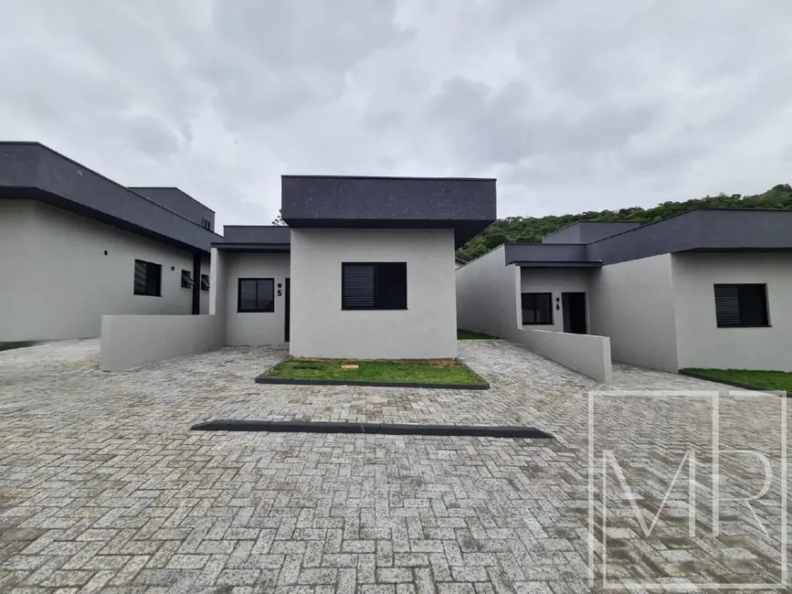 Casa com 3 quartos à venda, 162m2 em Jardim Paraíso da Usina, Atibaia - SP - imagem 2 Foto 2 de Casa com 3 quartos à venda, 162m2 em Jardim Paraíso da Usina, Atibaia - SP